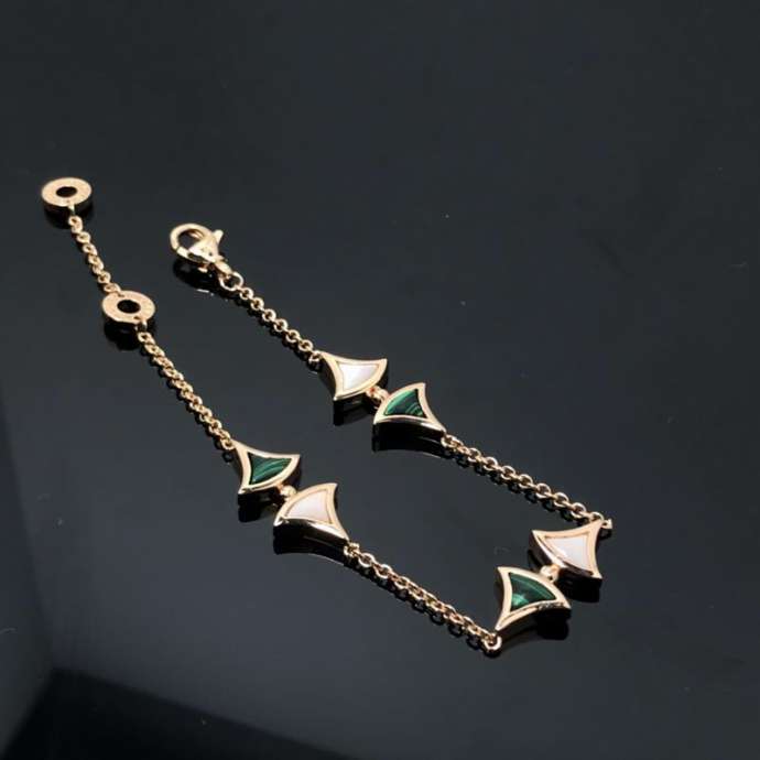 Picture of Bvlgari Bracelet _SKUBvlgariBracelet12Wly34788